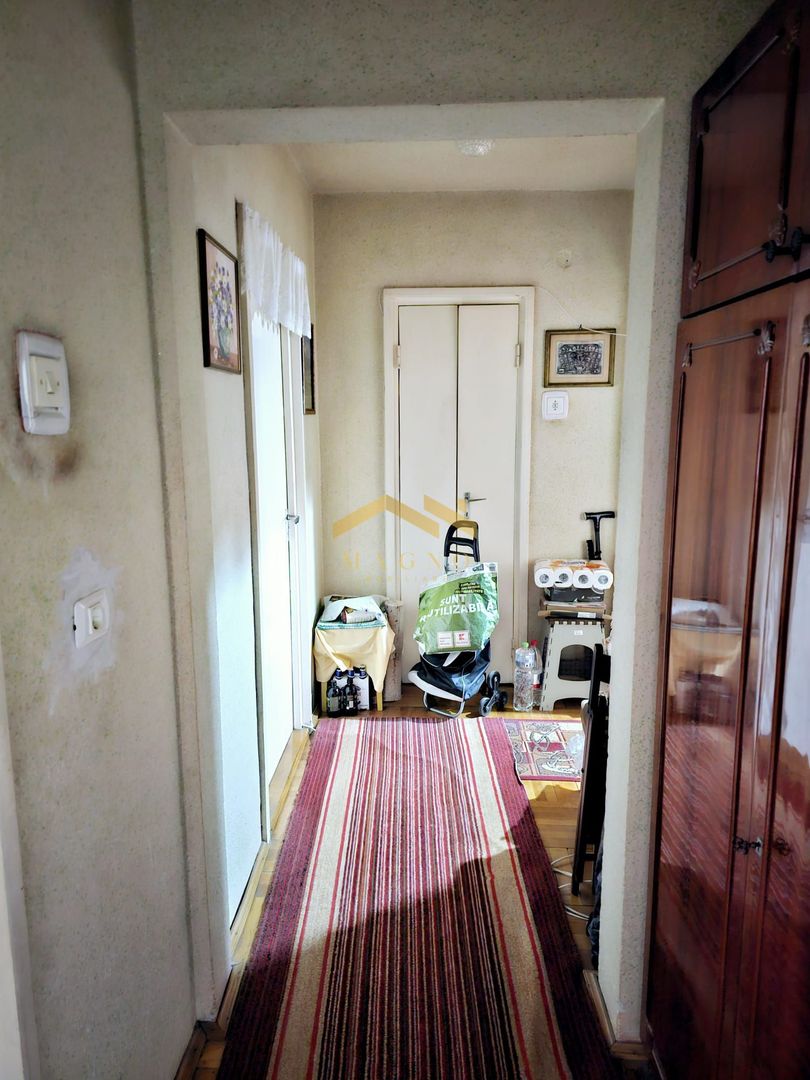 Aprartament 3 camare confort 1 zona Vlaicu - Poză 2