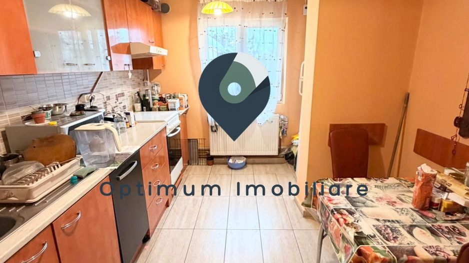 Apartament cu 3 camere, 2 bai, etaj 3/4 in Marasti, zona CBC ! - Poză 1