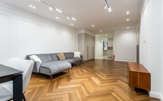 Chirie, apartament, 4 camere, stradela Teatrului, Buiucani - Poză 1