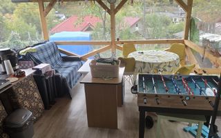 Casă de închiriat cu 3 dormitoare, 2 băi, living și terasă, în Rediu, lângă Primărie - Poză 4