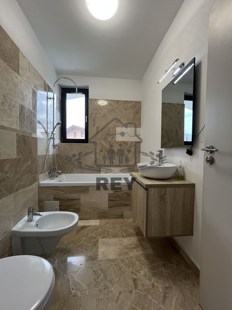 Apartament 3 camere de vânzare | Șelimbăr – zona Nicolae Brana - Poză 3