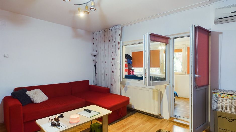 Oportunitate de Investiție! Apartament cu 2 Camere în Zona Aradului! - Poză 1