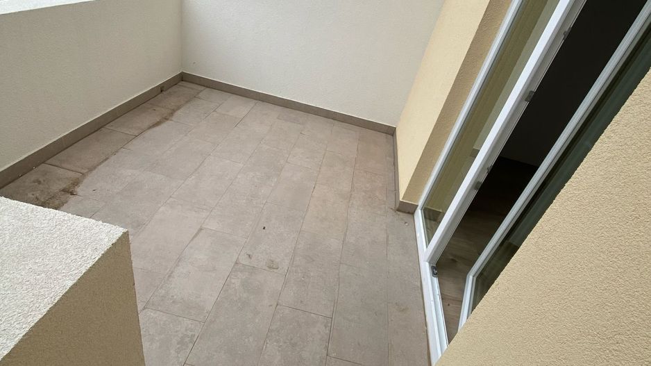 Giroc-Neptun | 2-3 Camere | Centrala proprie | Loc de parcare - Poză 10