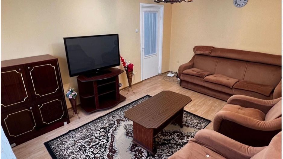 APARTAMENT 3 CAMERE INEL 2 - TERMEN LUNG - CENTRALA GAZE - Poză 2