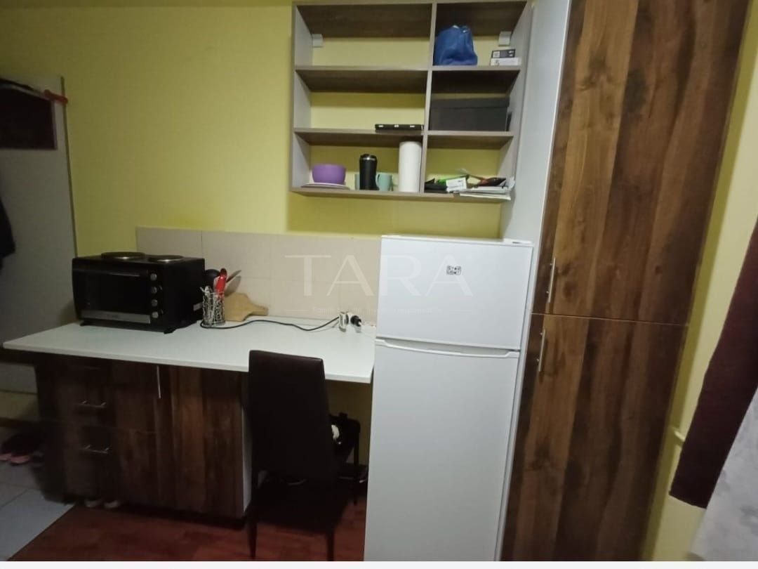 Garsonieră de vânzare în Cluj-Napoca. Investitie. - Poză 1