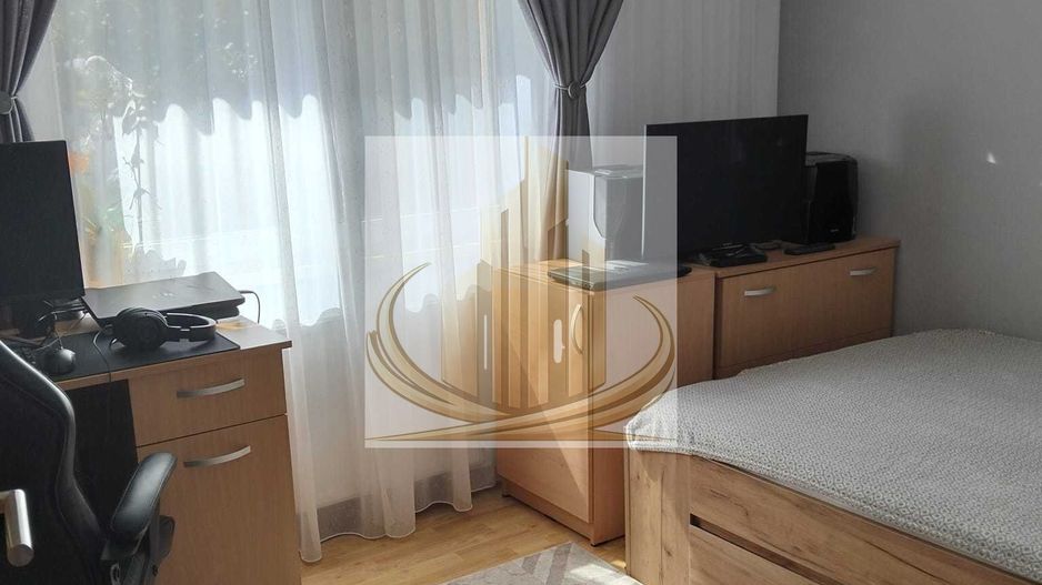 Proprietar vand apartament cu 2 camere - Poză 2