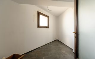 Clădire comercială în zona Grădiște. - Poză 4