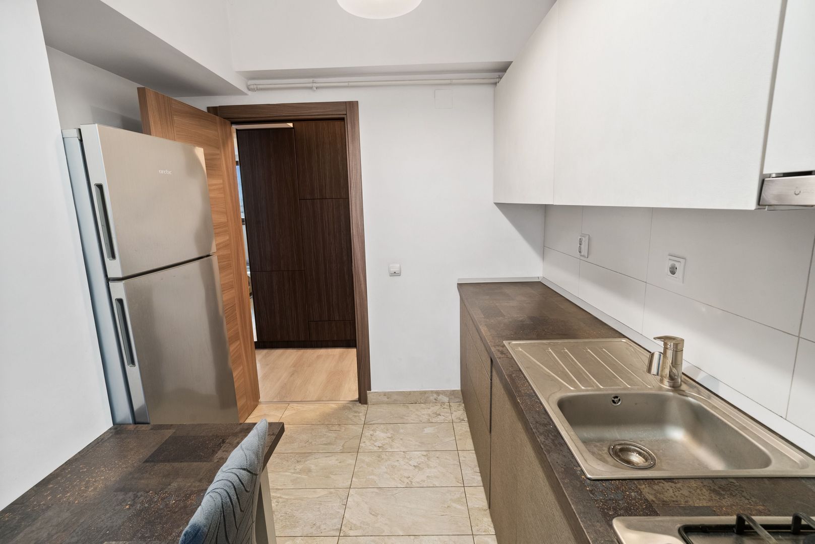 2 Camere Metrou Grozavesti Basarab Orhideea Splaiul Parcare Subterana - Poză 5