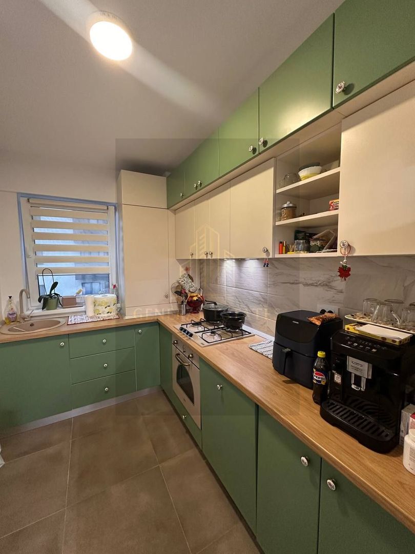 Apartament spre vinzare, 3 camere, modern, complet utilat, mobilat! - Poză 14