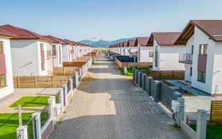 Casă individuală de vânzare – Cartier Izvor, Tărlungeni  Brașov - Poză 8