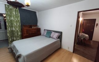 3 camere decomandat Bucovina CENTRALA PROPRIE etaj 3 - Poză 1
