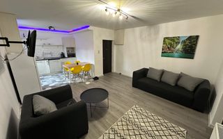Apartament de 3 camere, 70mp, parcare, Zona Semi-Central - Poză 1