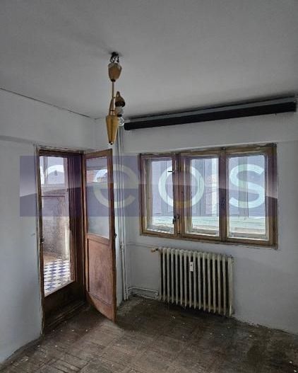 Apartament 4 camere vis - vi- de ASE - Dorobanti-Piata Romana - Poză 2