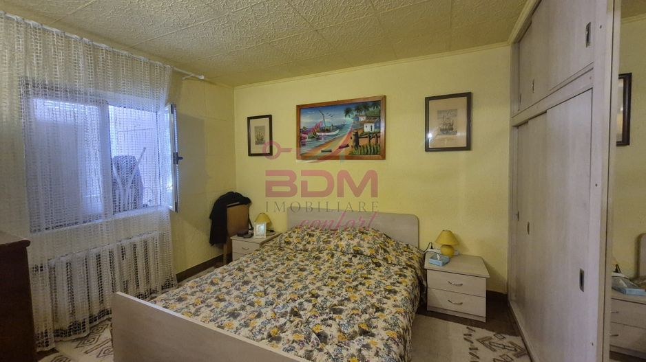 0% Comision | Apartament 4 camere | etaj 1 | 77 mp I garaj I Materna - Poză 1