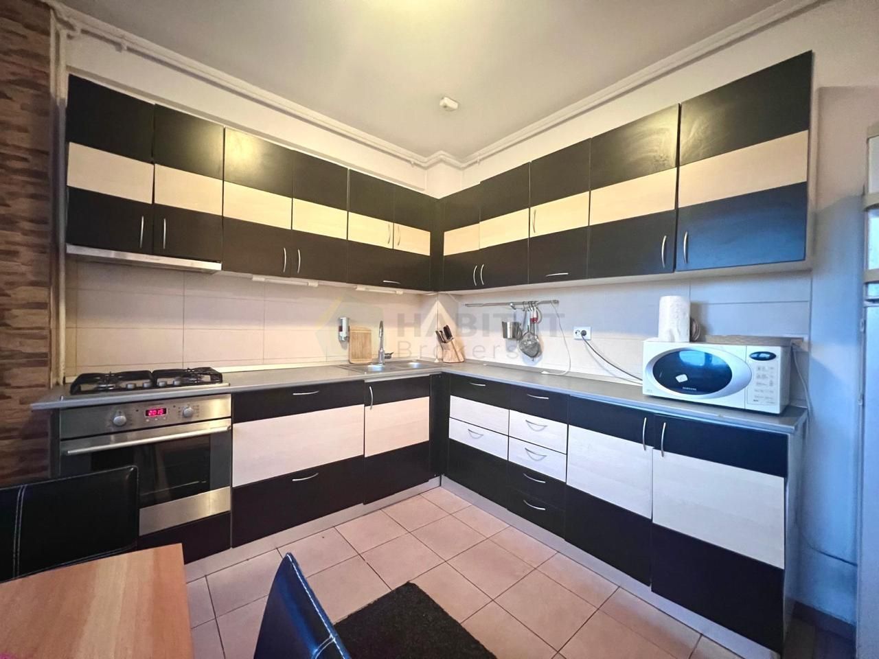 2 CAMERE 90 MP | BLOC BOUTIQUE | LIFT | CENTRALĂ | AC | 700€ - Poză 9
