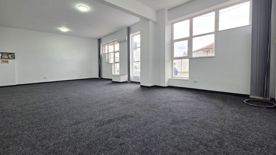 FALEZA NORD – 192 MP UTILI, IDEAL MAGAZIN, BIROURI, CABINETE MEDICALE - Poză 13