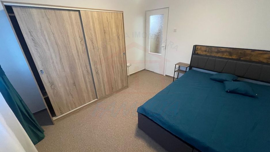 Inchiriere 2 camere, Centru, complet mobilat, utilat - Poză 6