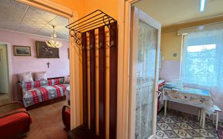 Apartament 2 camere Republicii Etaj III - Carei - Zona Blocul Verde - Poză 3