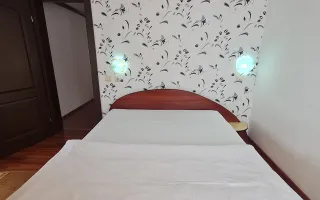 Pensiune in decor fermecator, loc de istorie si legenda, Moieciu de Jos, Bran - Poză 19