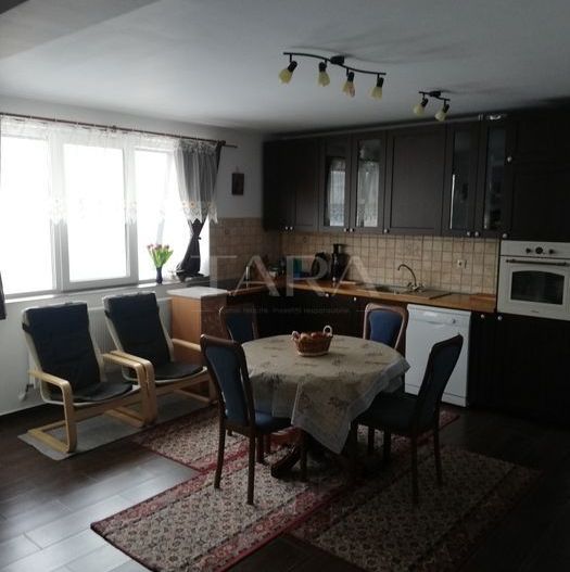 Apartament cu 3 camere de vânzare, zona Polus. - Poză 1