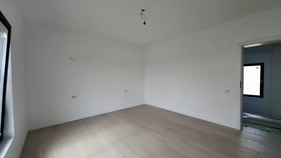 Vila P+1E, cu 4 camere, Paulesti - Poză 13