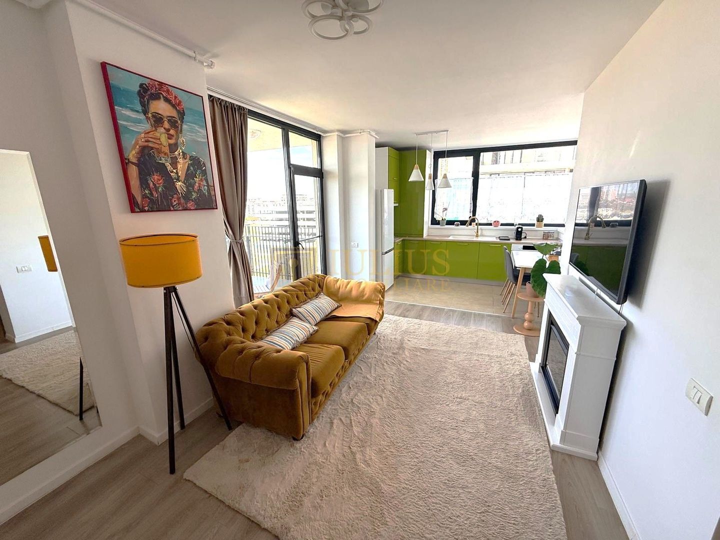 2 camere| XCity Tower| in spate la VOX| apartament frumos- zona superba| - Poză 1