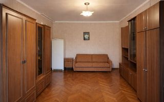 Casă în Grătiesti 8.5 ari  2 case + garaj - Poză 12