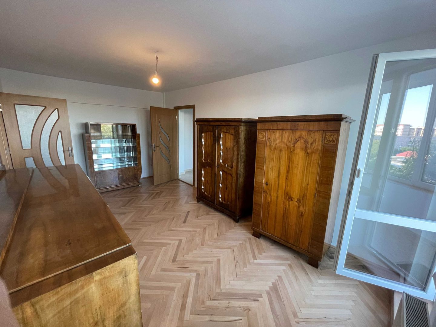 Apartament 3 camere | Bd.Victoriei | Garii - Poză 2