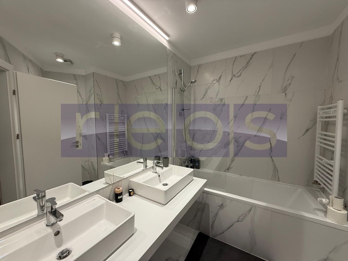 INCHIRIERE 4 CAMERE | ONE NORTH LOFT | MOBILAT SI UTILAT LUX | LOC PARCARE | - Poză 35