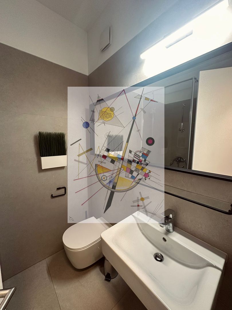 Apartament de vanzare cu 4 camere - Poză 2