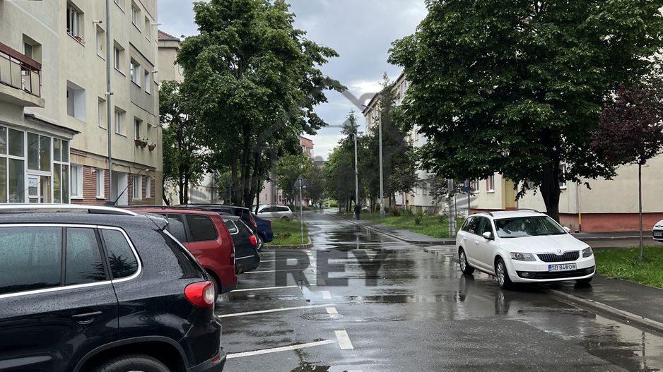 Apartament 2 camere decomandat,renovat integral, mobilier nou /pivniță - Poză 16