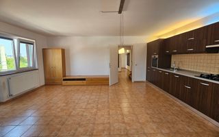 Apartament de inchiriat 6 camere 179 mp Etaj 2 + mansardă - Poză 2