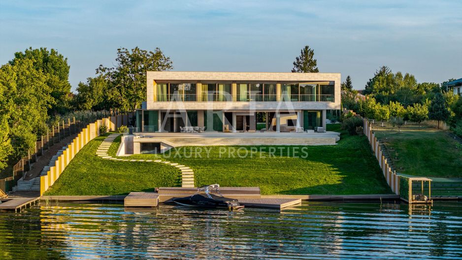 VILA FRONTLAKE SNAGOV – acolo unde arhitectura întâlnește libertatea - Poză 4