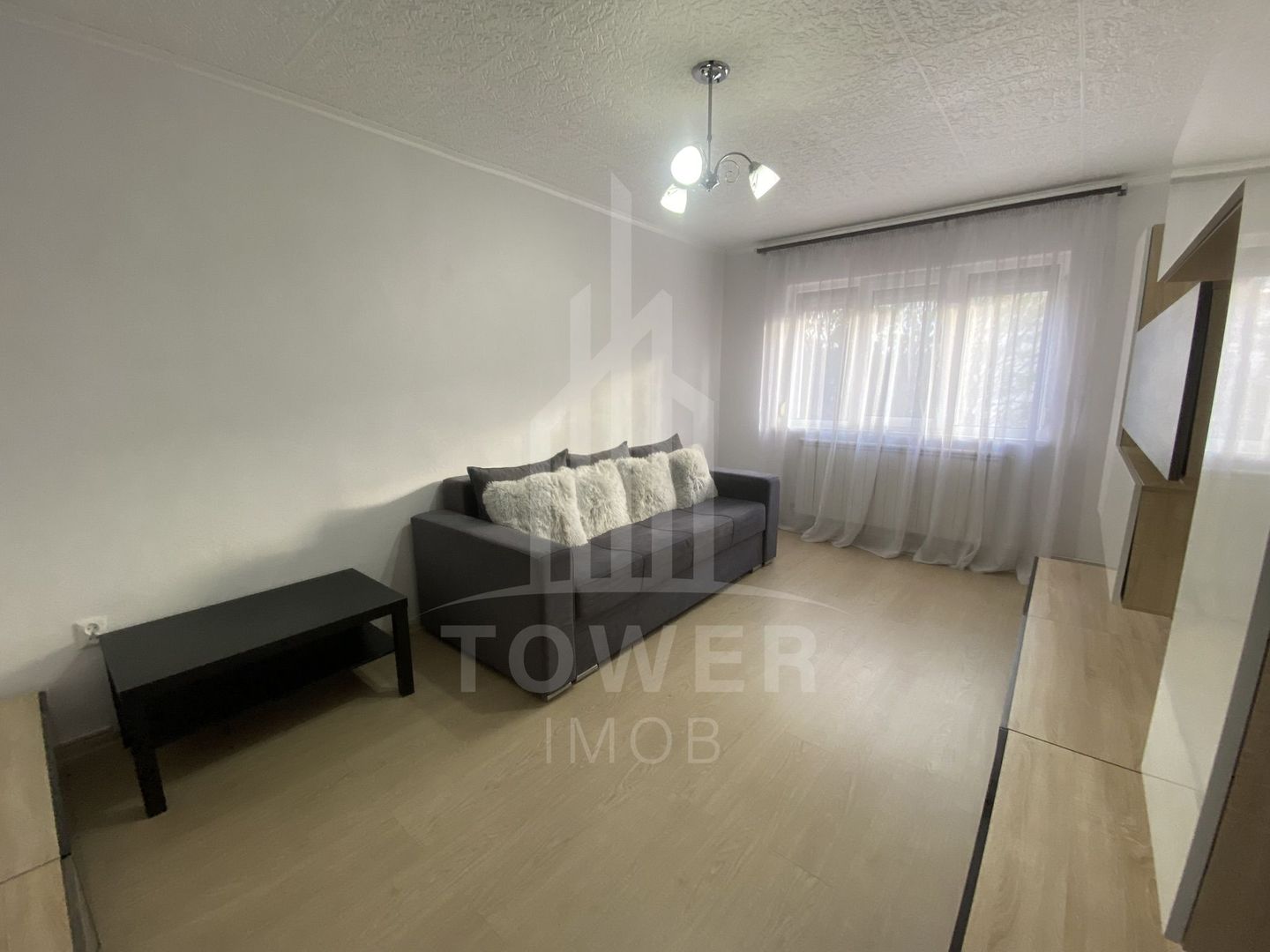 🏡 Apartament 3 camere, 70 mp, mobilat și utilat – Vasile Aaron, Sibiu - Poză 2