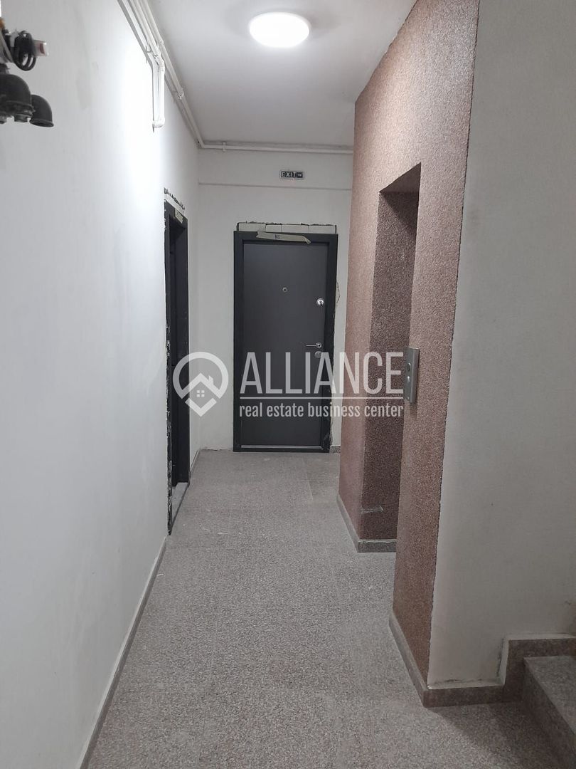 COMPOZITORI (COD 01) Garsoniera la „alb„ cu loc de parcare! - Poză 8