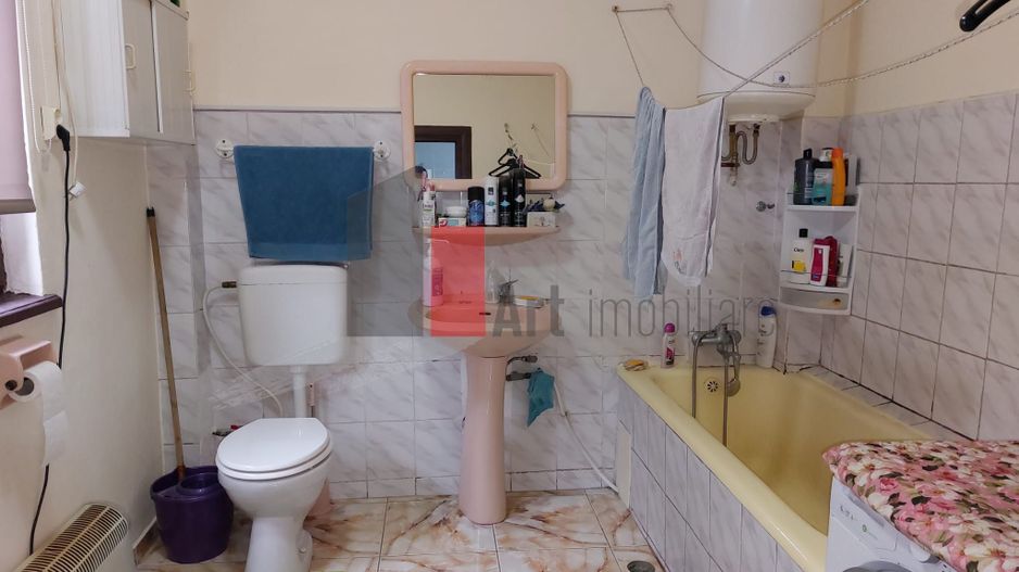Apartamentul "ENIREJO", et. 1 in vila, FARA RISC SEISMIC, intrare exclusiva - Poză 16