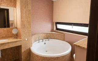 Vila cu piscina, 6 camere, 254mp utili, 815mp teren, com. Berceni - Poză 36