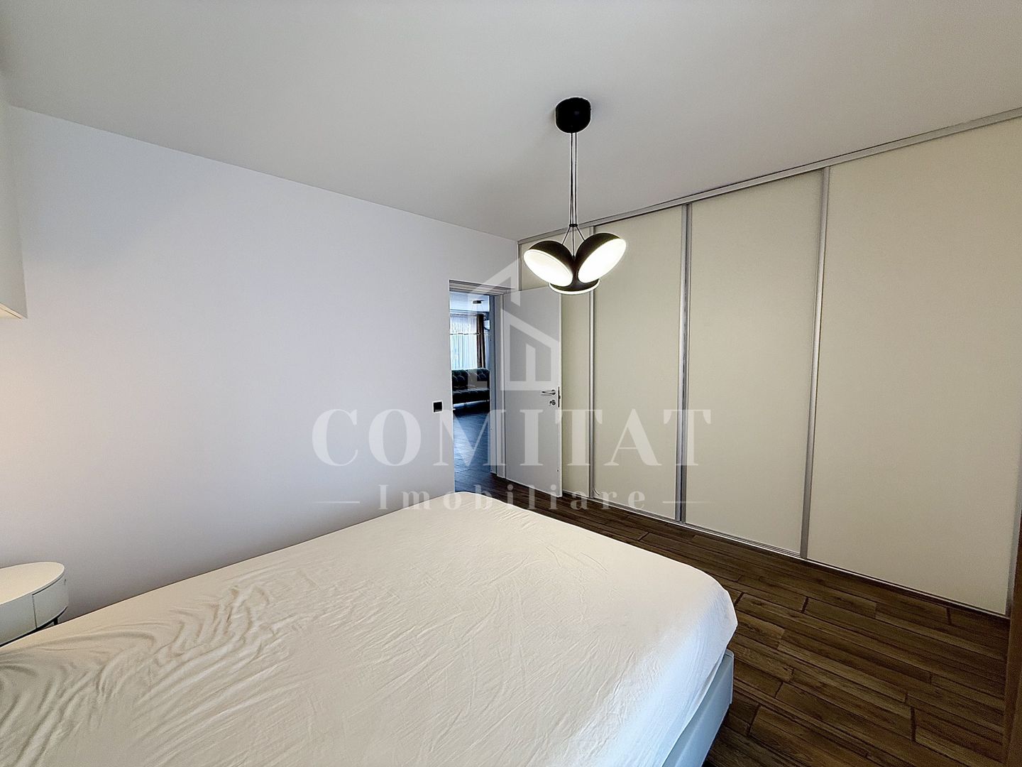 0% comision | Penthouse cu terasă tip rooftop - Poză 8