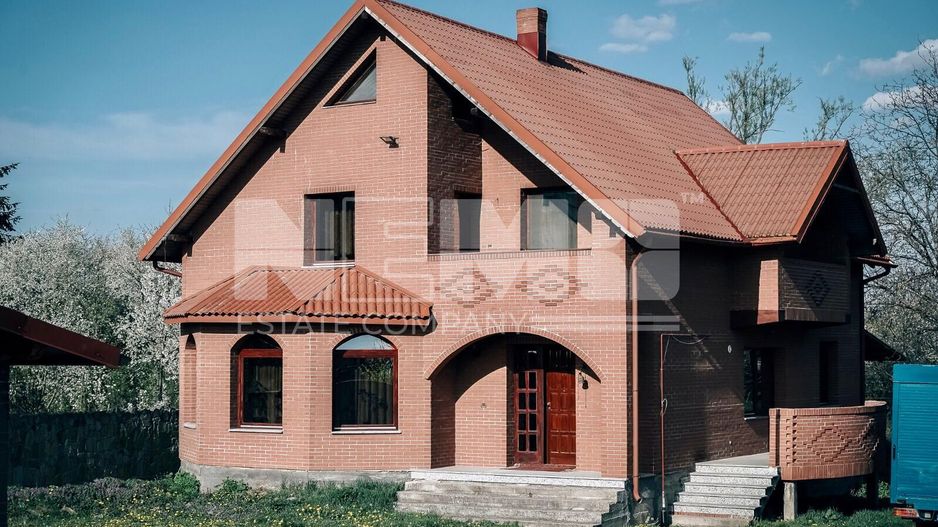 Vila de Vanzare | Rădăuți, Suceava | Pret:  350.000€ - Poză 1