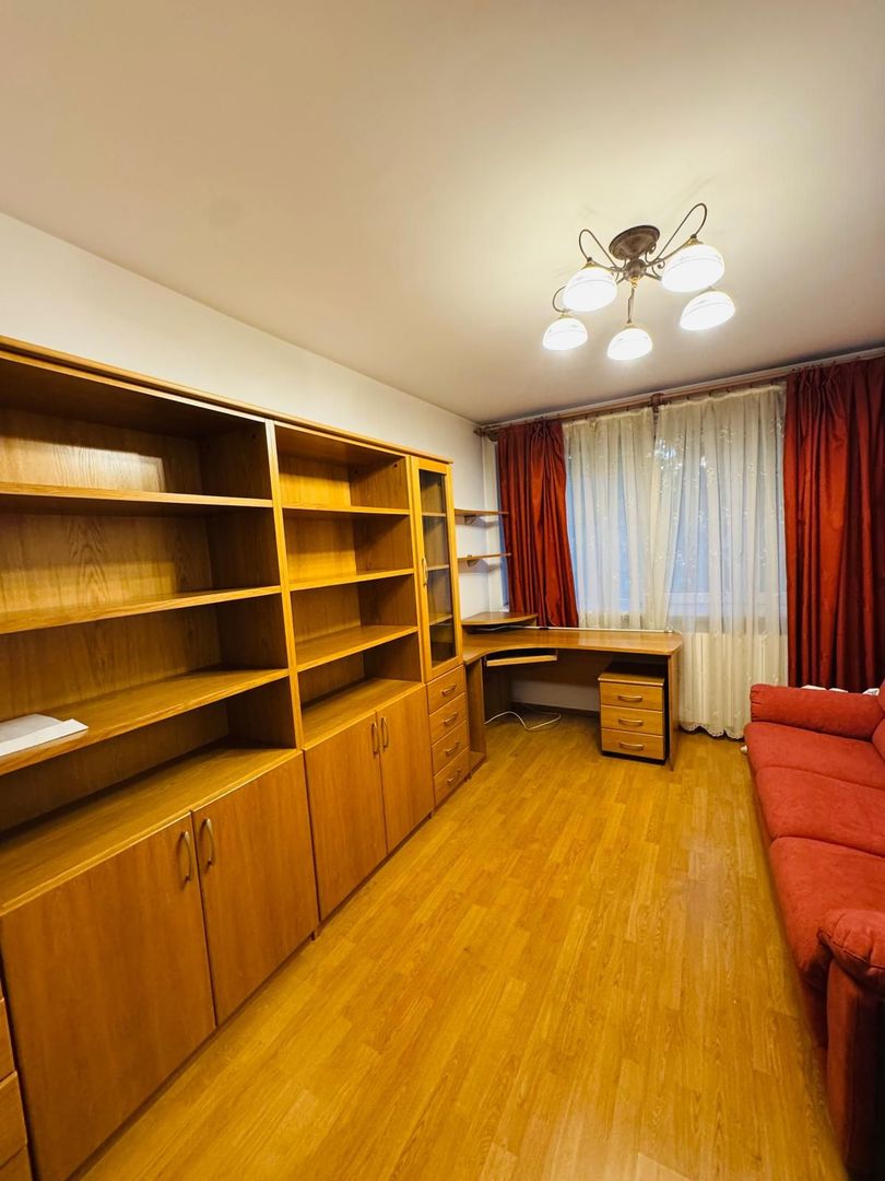 Apartament cu 3 camere de vanzare Drumul Taberei - Poză 3