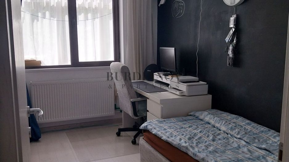 Apartament cu 3 camere de închiriat - Tinererului - Poză 5