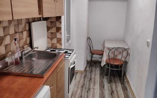 Garsoniera Rovine-str. Dezrobirii - Poză 2