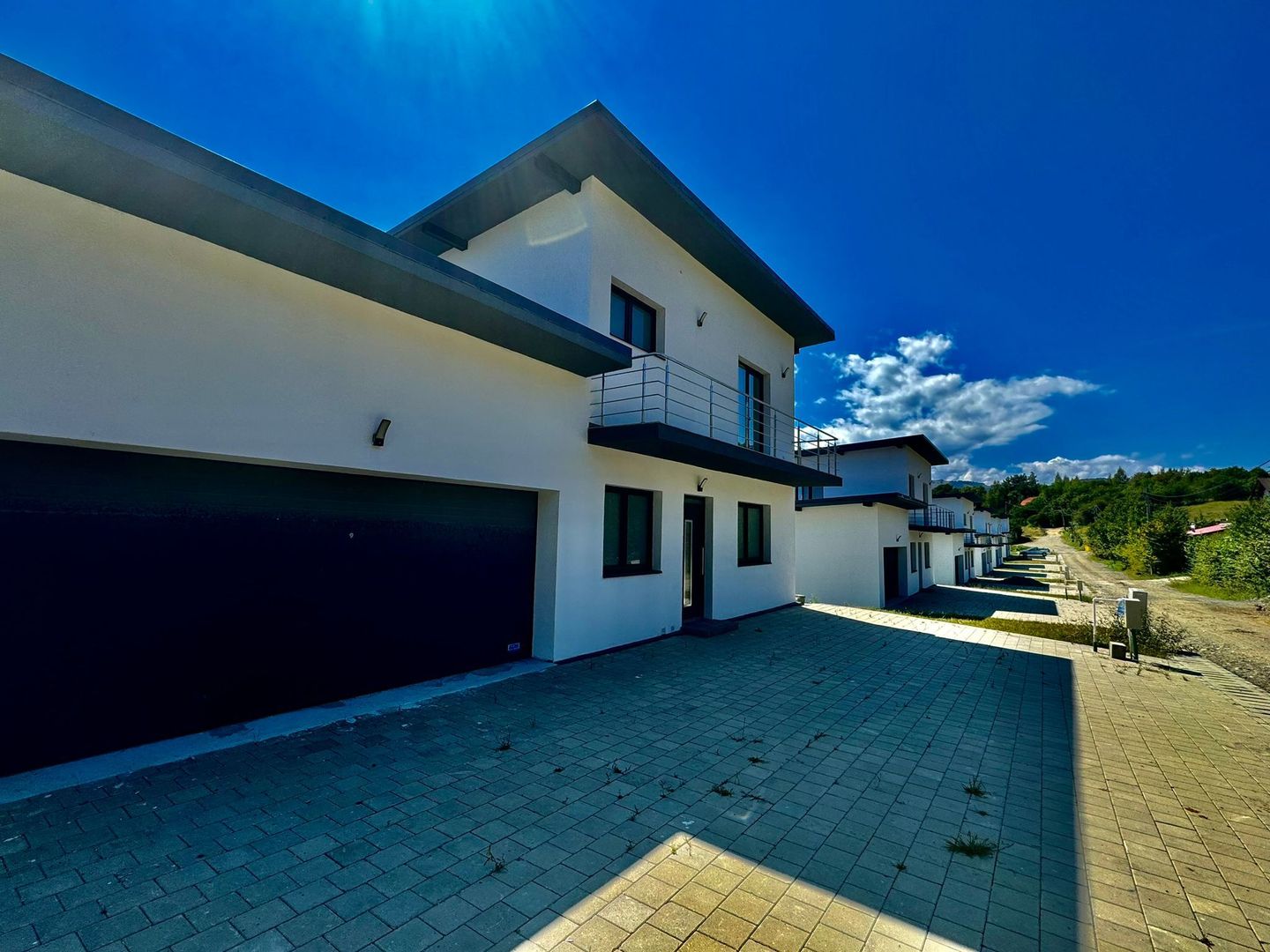 Casa individuala premium în Cisnădioara - Sibiu - Poză 1