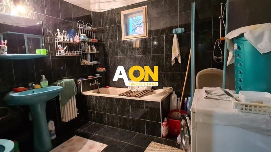 Casa de vanzare, Ultracentral, Pretabil Pensiune/Birouri/Cabinet - Poză 15