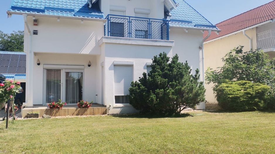 Casă deosebită în Fratellia, cu teren 657 mp - Poză 13