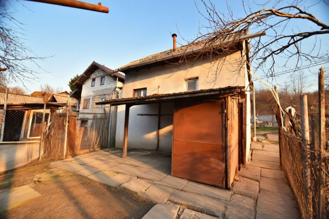 Casa + teren 742mp in Ștefănești, Argeș - Poză 11