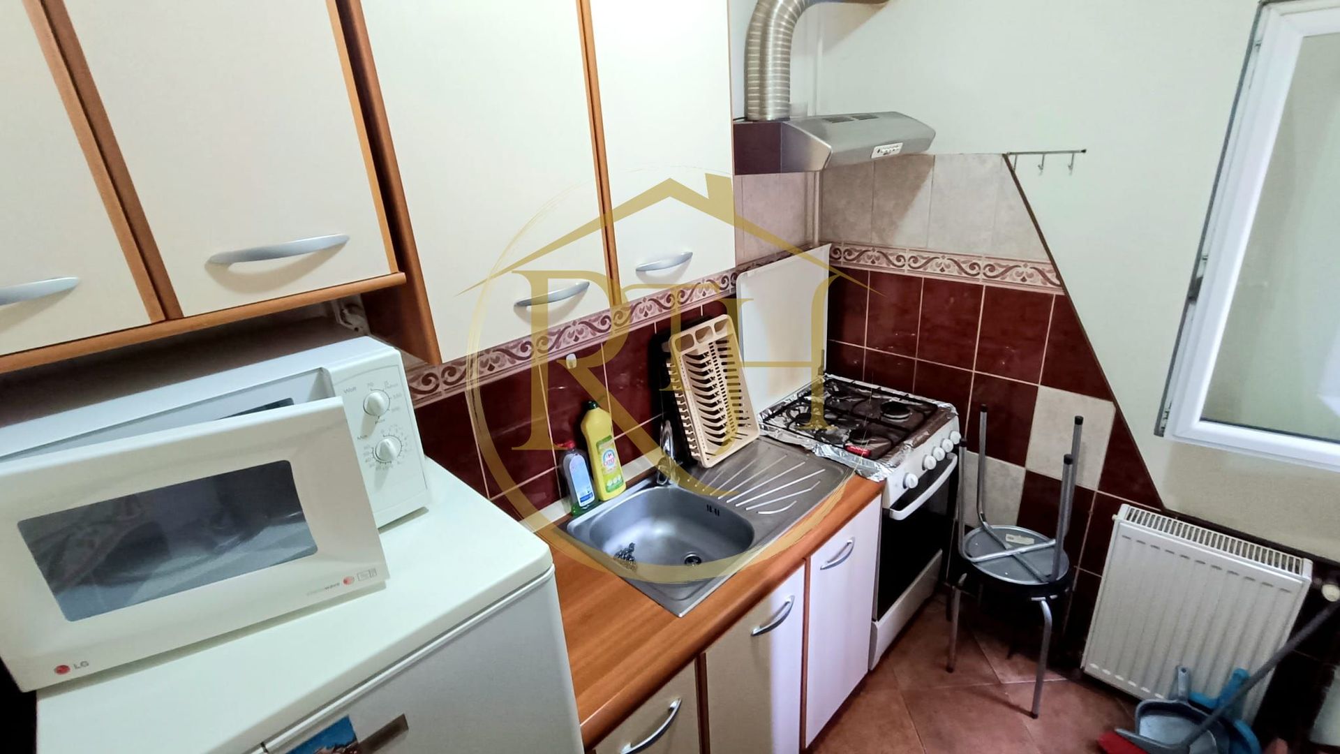 Inchiriez ap cu o camera in Girocului la padurice 250 euro/luna. - Poză 12