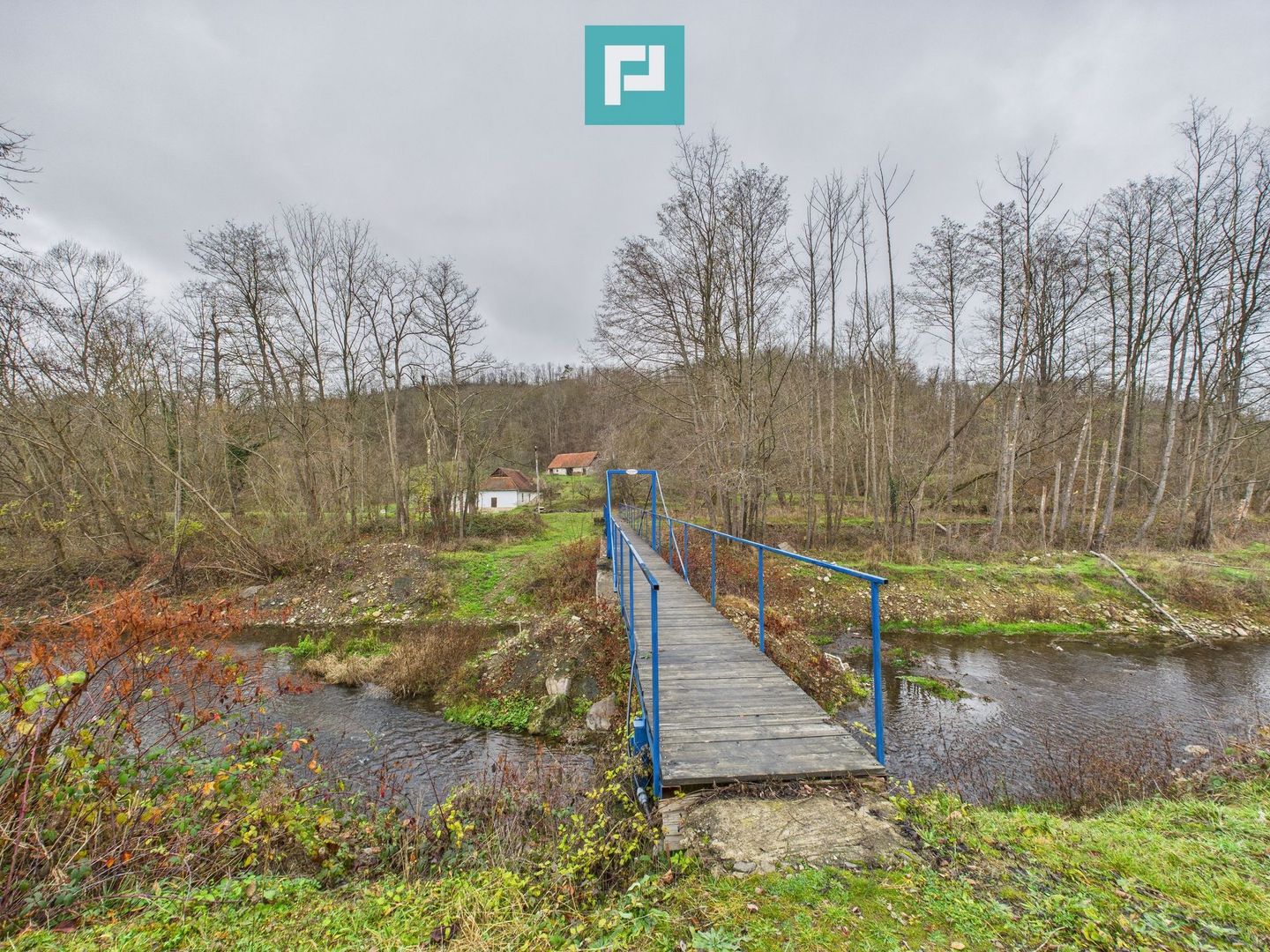 Casă cu teren de 24.679,73 mp, în Hălmagiu, Arad - Poză 27