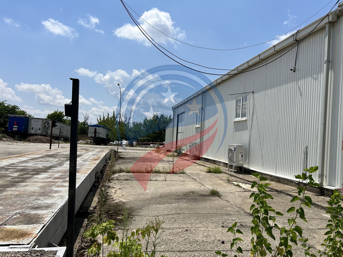 Hală industrială 600 mp de închiriat – acces TIR pe două laturi, parcare mare - Poză 3