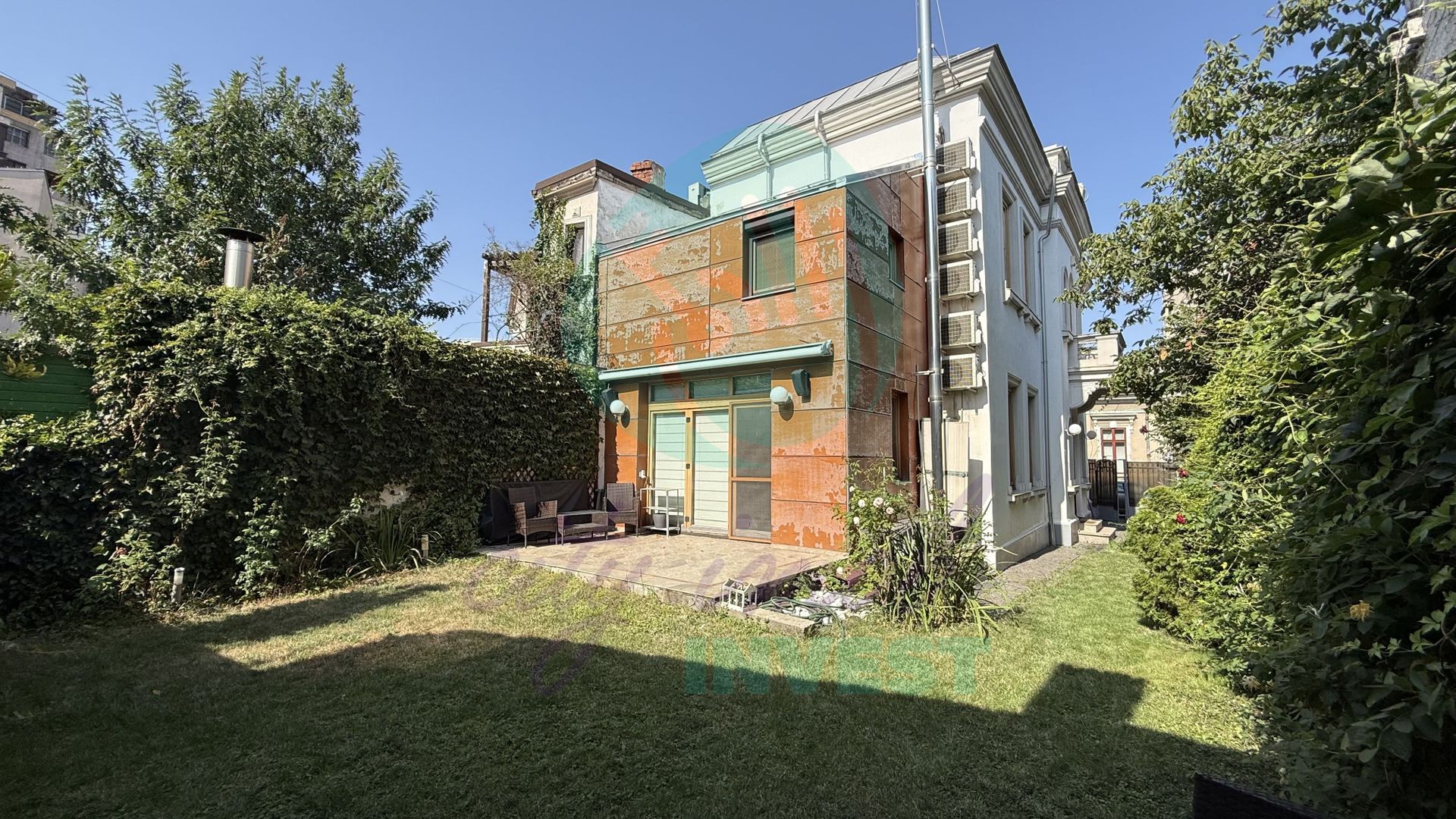 Vilă interbelică de închiriat | Curte 280 mp | Cartierul Armenesc - Poză 1